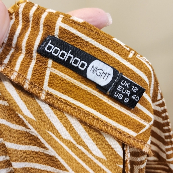 Boohoo music asymetrical high Low Skirt size 8 - Picture 2 of 11